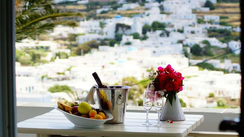 Imagen de la habitación del Hotel Petali Village. Foto 15