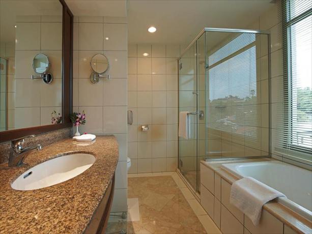 Imagen de la habitación del Hotel Petaling Jaya Marriott. Foto 8