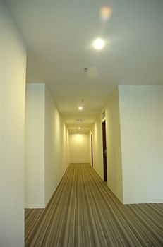 Imagen de los interiores del Hotel Petanak Lodge. Foto 12