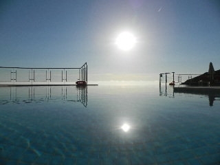 Imagen de la piscina del Hotel Petani Bay. Foto 79