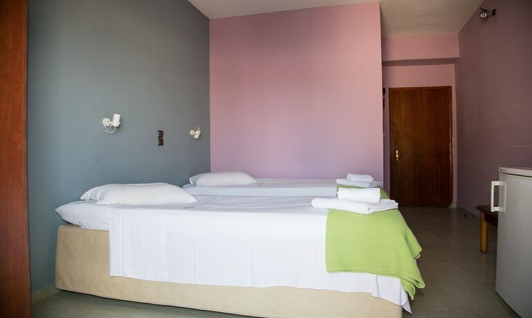 Imagen de la habitación del Hotel Petania and Apartments. Foto 11