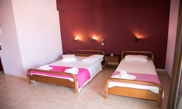 Imagen de la habitación del Hotel Petania and Apartments. Foto 18