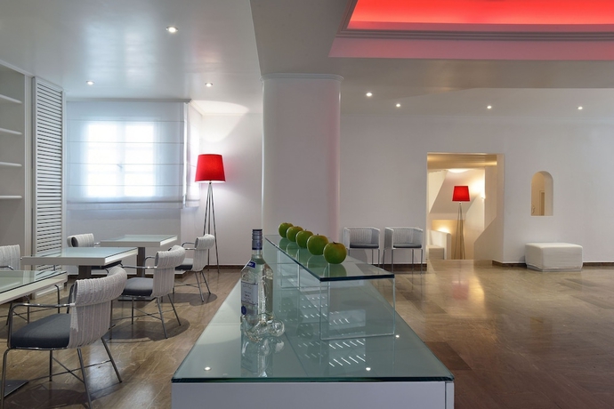Imagen de los interiores del Hotel Petasos Chic. Foto 11