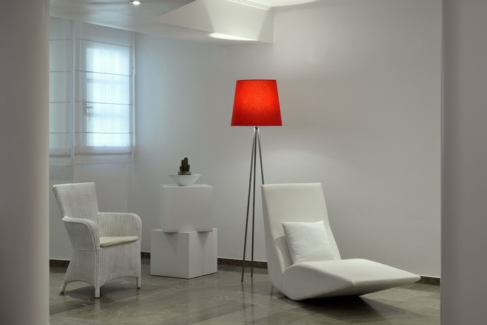 Imagen de los interiores del Hotel Petasos Chic. Foto 12