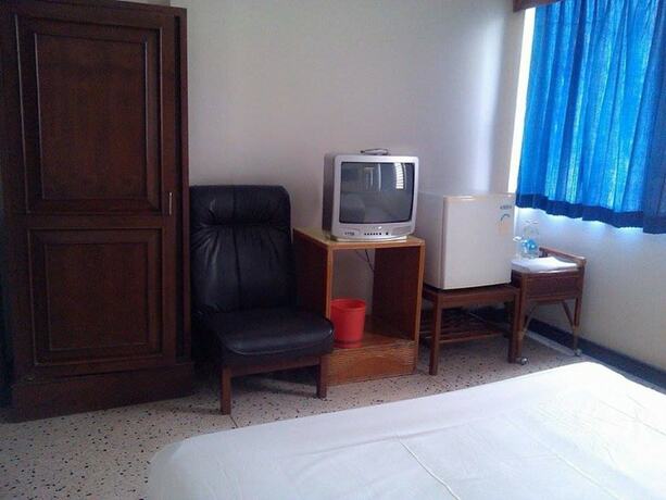 Imagen de la habitación del Hotel Petch Pailyn. Foto 5