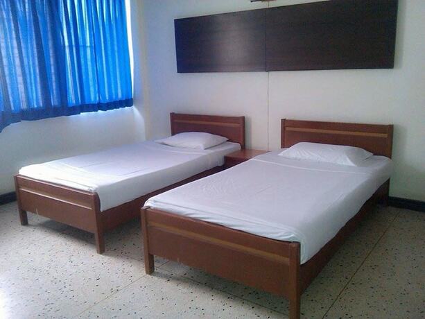 Imagen de la habitación del Hotel Petch Pailyn. Foto 6