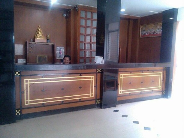 Imagen de los interiores del Hotel Petch Pailyn. Foto 15