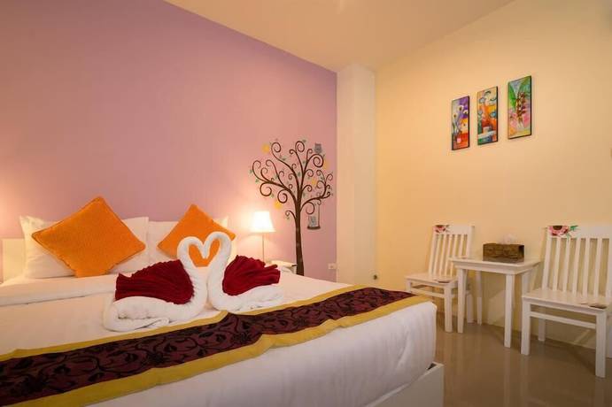 Imagen de la habitación del Hotel Petch Ranong at Town. Foto 8