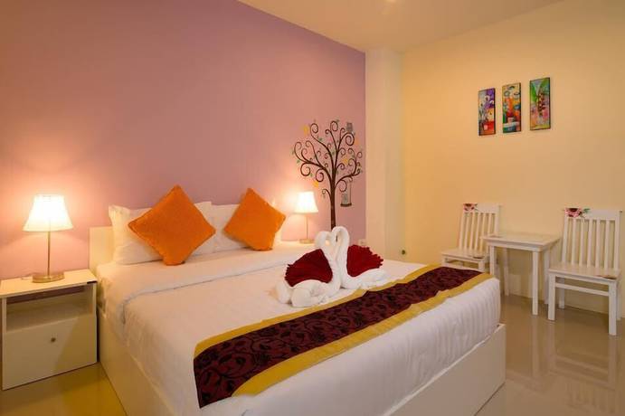 Imagen de la habitación del Hotel Petch Ranong at Town. Foto 15