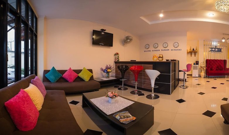 Imagen de los interiores del Hotel Petch Ranong at Town. Foto 20