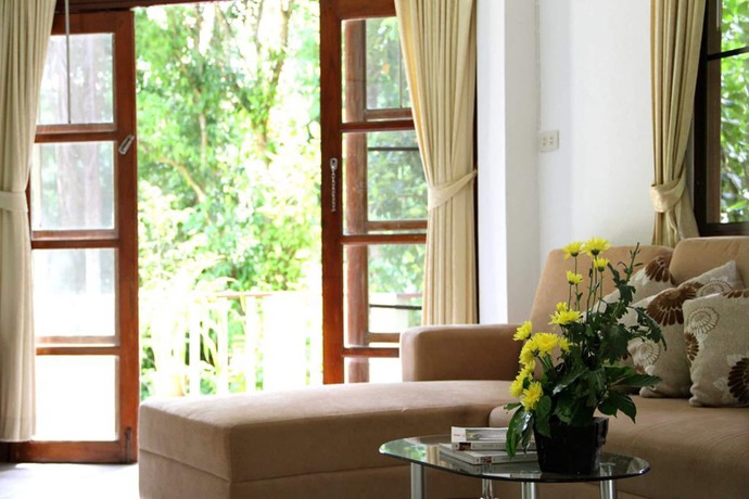 Imagen de la habitación del Hotel Petch Rim Tan Resort. Foto 8