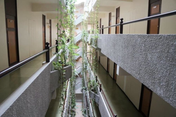 Imagen de los exteriores del Hotel Petchkasem Grand. Foto 8