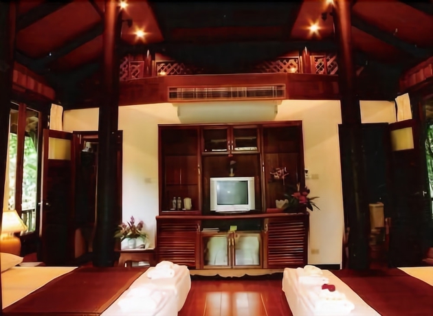 Imagen de la habitación del Hotel Petchvarin Resort and Spa. Foto 9