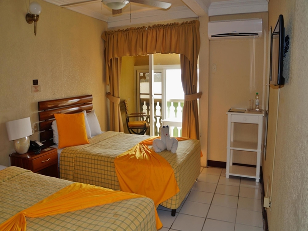 Imagen de la habitación del Hotel Petén. Foto 3