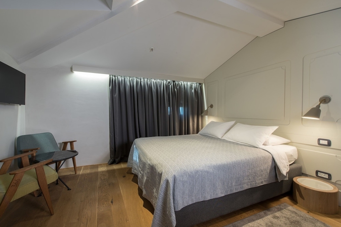 Imagen de la habitación del Hotel Peteani. Foto 10