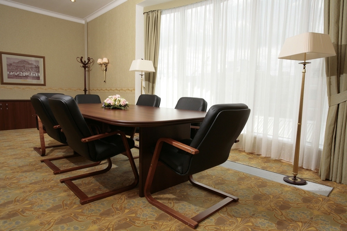 Imagen de los interiores del Hotel Peter 1. Foto 13