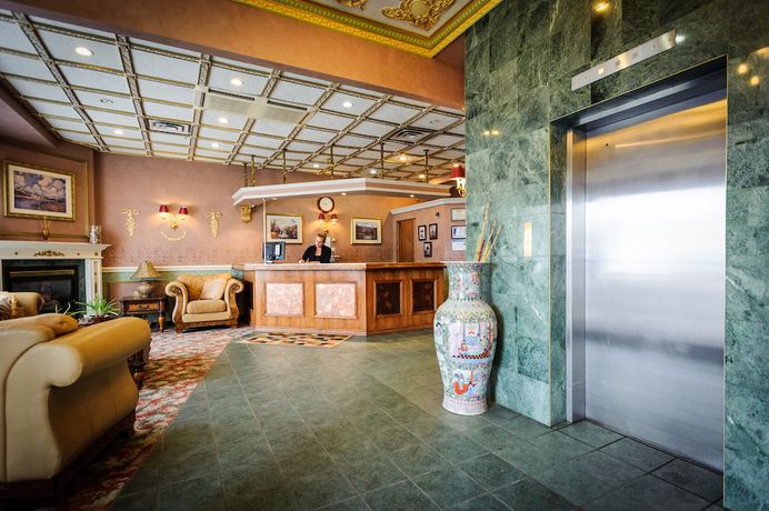 Imagen de los interiores del Hotel Peterborough Inn and Suites. Foto 14
