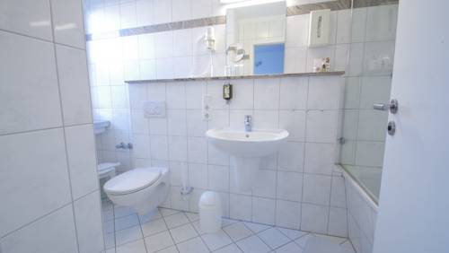 Imagen de la habitación del Hotel Peterchens Mondfahrt. Foto 5