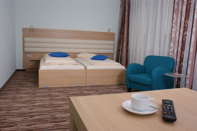 Imagen de la habitación del Hotel Peterhof, Kempten. Foto 8