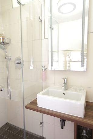 Imagen de la habitación del Hotel Peterhof, Kempten. Foto 9