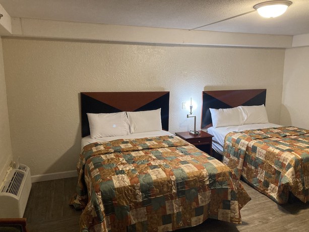 Imagen de la habitación del Hotel Petersburg VA. Foto 10