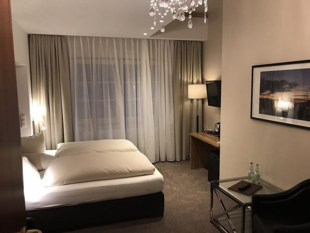 Imagen de la habitación del Hotel Petersen&lsquo;s Landhaus Scharbeutz. Foto 13