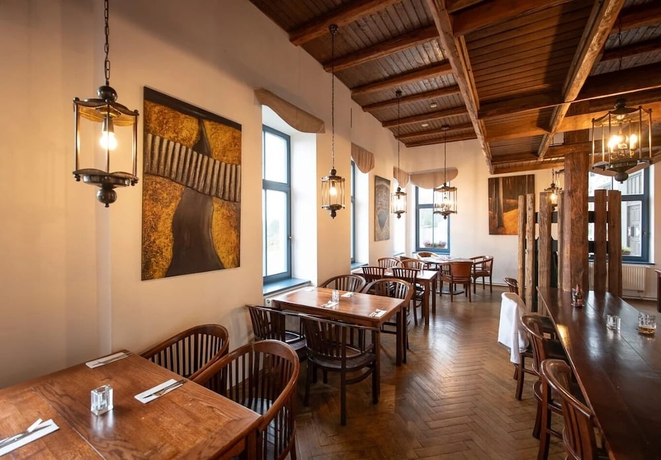 Imagen de los interiores del Hotel Petř&iacute;n. Foto 16