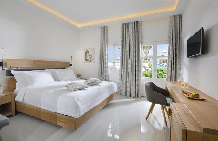 Imagen de la habitación del Hotel Petinos. Foto 9