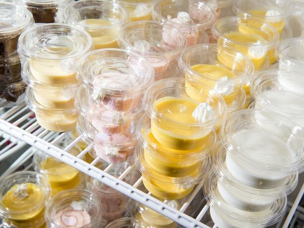 Imagen del bar/restaurante del Hotel Petit Bali Ikebukuro - Adults Only. Foto 12