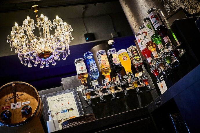 Imagen del bar/restaurante del Hotel Petit Bali Ikebukuro - Adults Only. Foto 16