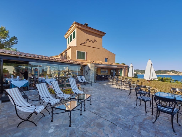 Imagen general del Hotel Petit Cala Fornells. Foto 14