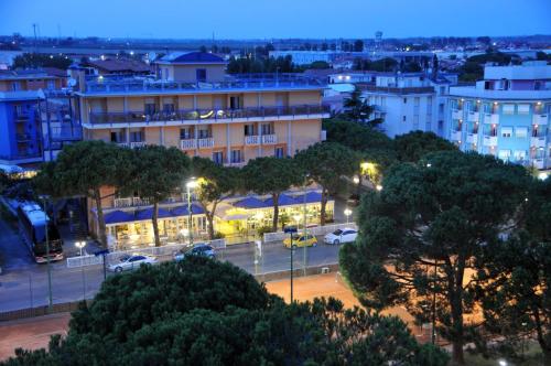 Imagen general del Hotel Petit, Caorle. Foto 3