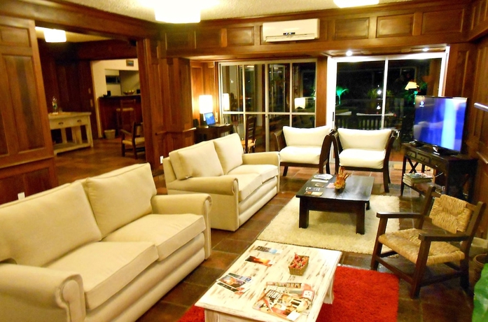 Imagen de los interiores del Hotel Petit Ch&acirc;teau Boutique. Foto 19