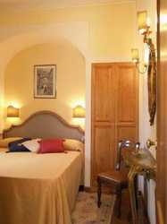Imagen de la habitación del Hotel Petit Ch&acirc;teau. Foto 3