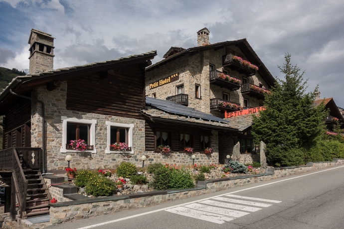 Imagen general del Hotel Petit, Cogne. Foto 3