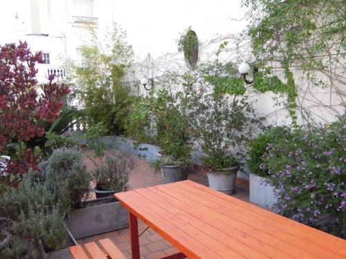 Imagen general del Hotel Petit El Vitraux. Foto 10