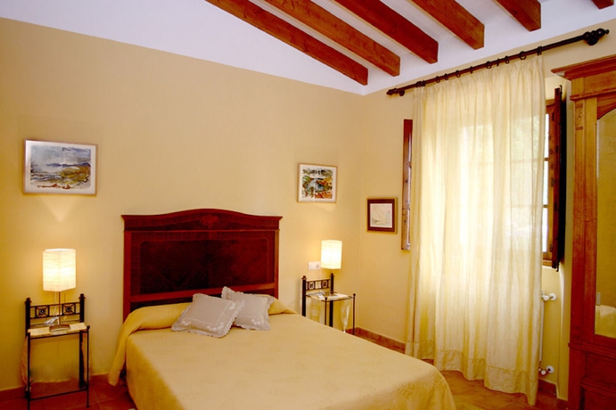 Imagen de la habitación del Hotel Petit Es Figueral. Foto 4