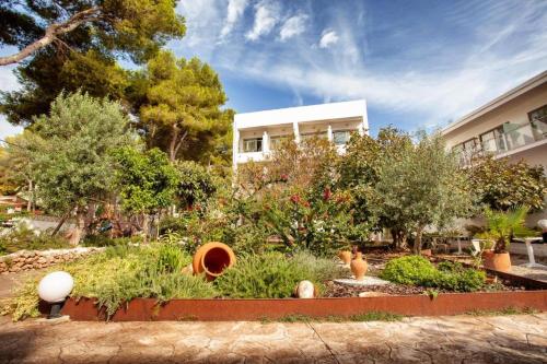 Imagen de los exteriores del Hotel Petit Garden by Flacalco. Foto 15