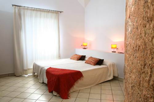 Imagen de la habitación del Hotel Petit Hostatgeria Sant Salvador. Foto 6