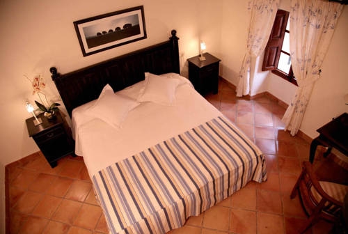 Imagen general del Hotel Petit Hotel Alaro. Foto 7