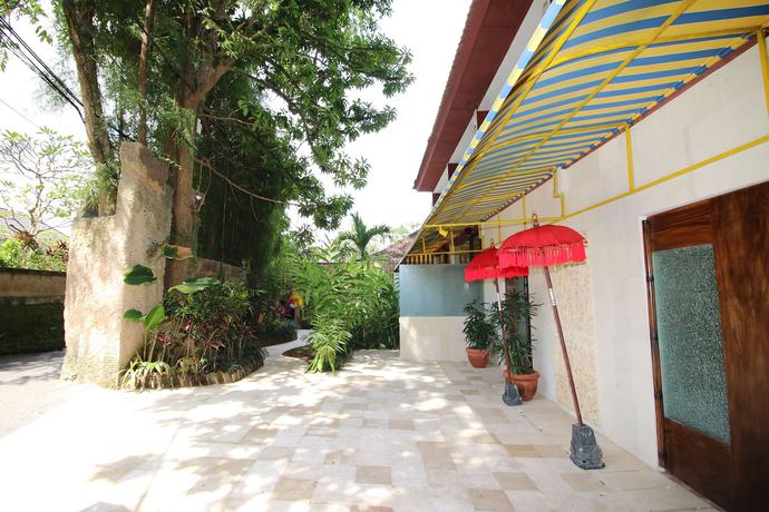 Imagen de los exteriores del Hotel Petit Hotel Bali. Foto 14