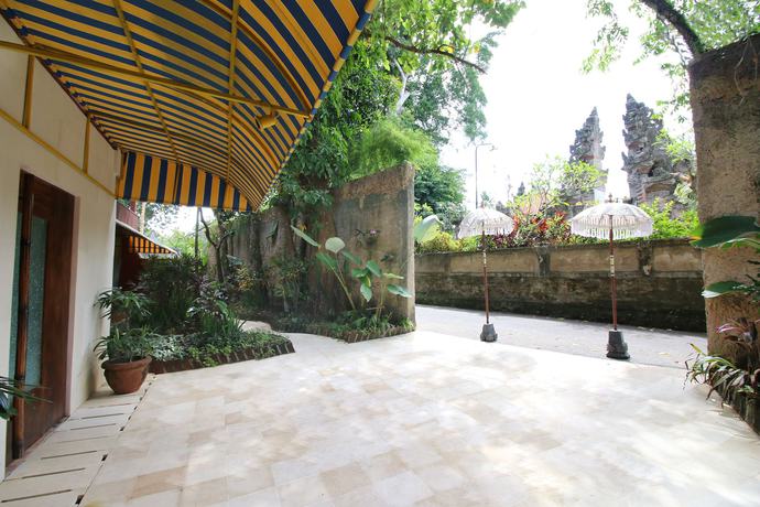 Imagen de los exteriores del Hotel Petit Hotel Bali. Foto 15