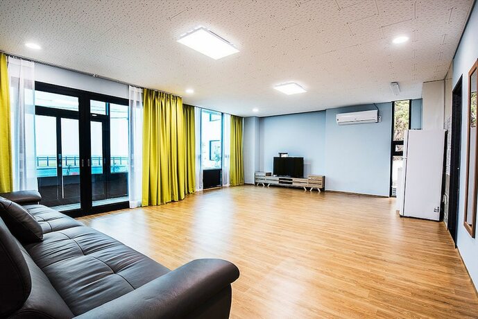 Imagen de la habitación del Hotel Petit Jeju Victor. Foto 27