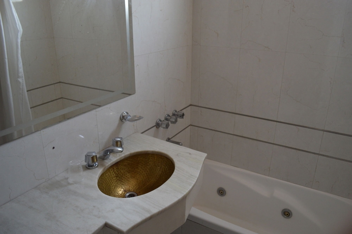 Imagen de la habitación del Hotel Petit, MENDOZA. Foto 11