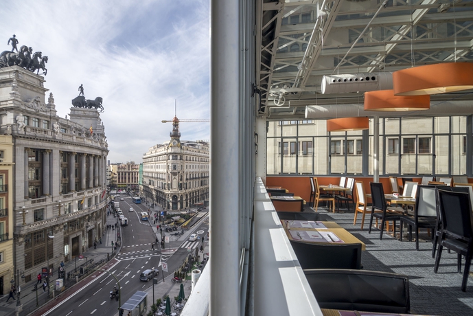 Imagen del bar/restaurante del Hotel Petit Palace Alcala. Foto 6