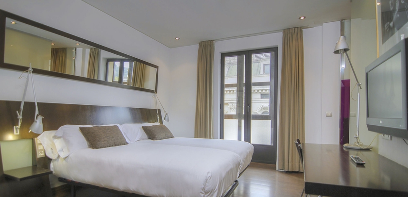 Imagen de la habitación del Hotel Petit Palace Arana. Foto 8