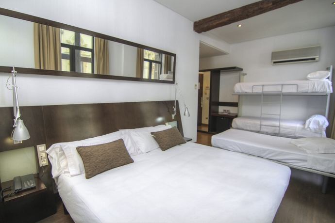 Imagen de la habitación del Hotel Petit Palace Arana. Foto 10