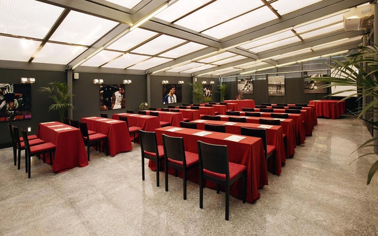 Imagen de los interiores del Hotel Petit Palace Arturo Soria. Foto 14