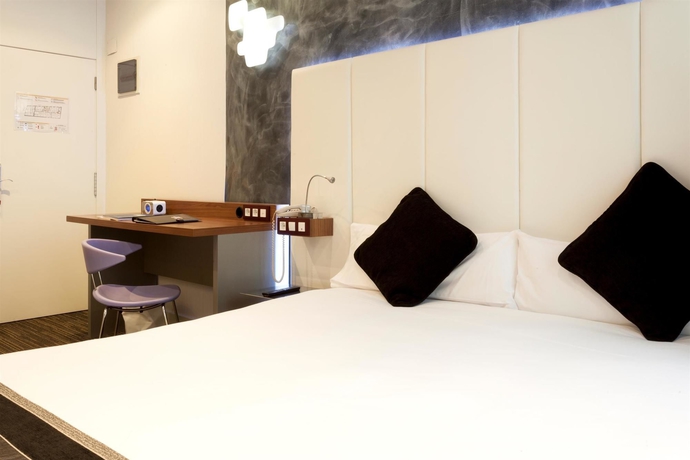 Imagen de la habitación del Hotel Petit Palace Boquería Garden. Foto 14