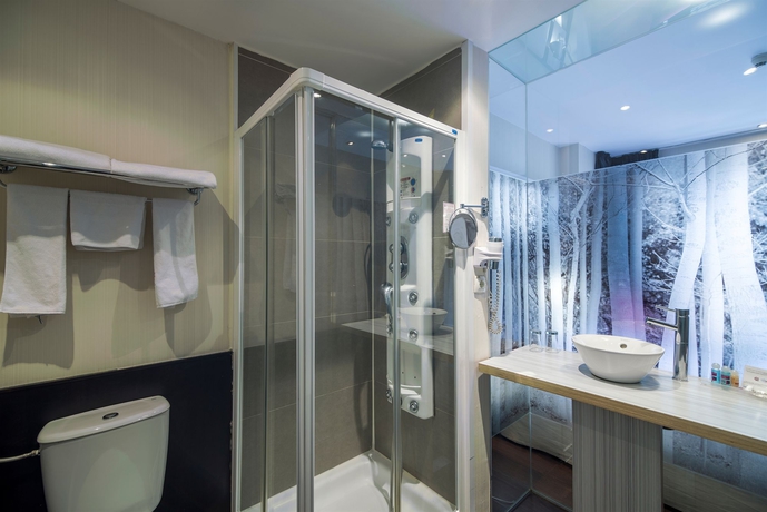 Imagen de la habitación del Hotel Petit Palace Chueca. Foto 9